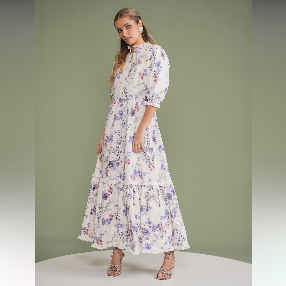 Udel New York - Floral Maxi Quarter Sleeve Dress in White and Purple